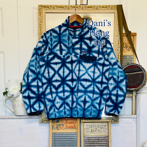 Patagonia Women’s Synchilla Snap T - Picture 5 of 6